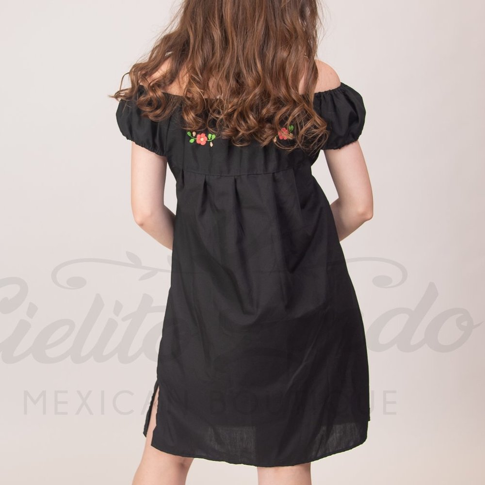 Mexican Floral Embroidered Off the Shoulder Dress Evelia Pink - Picture 4 of 5